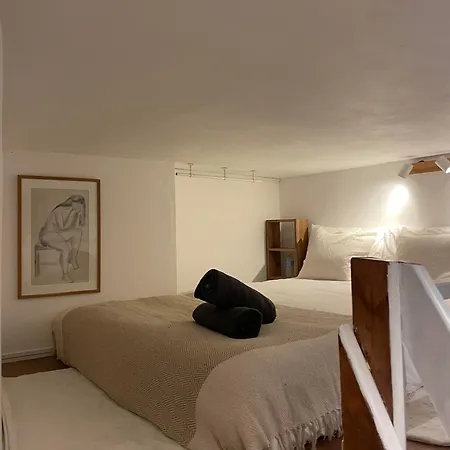 Cocoon Gallery Bed & Breakfast Parigi